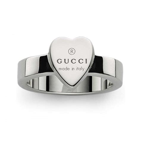 gold gucci heart ring